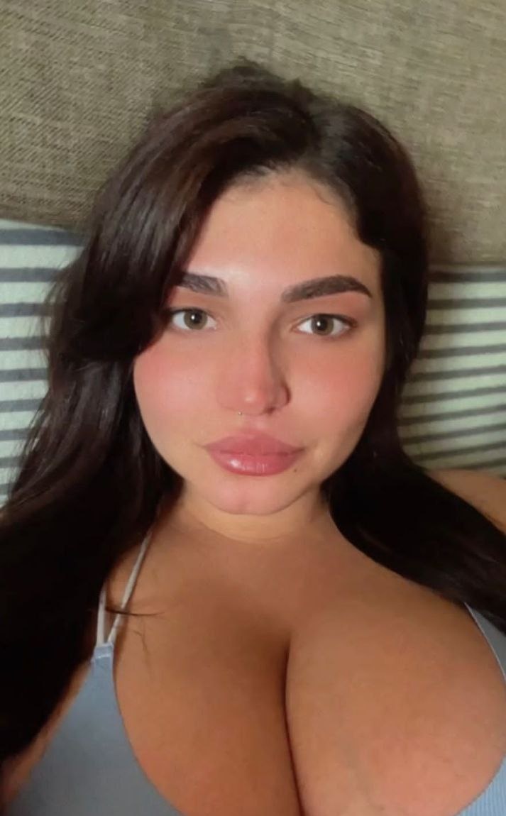 Ева привлекательная девушка из Волгодонска цена от 2800 руб